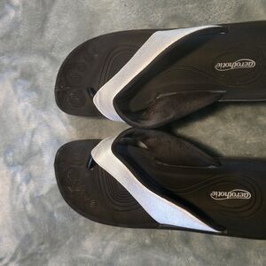 Comfortable Black and White Sandals